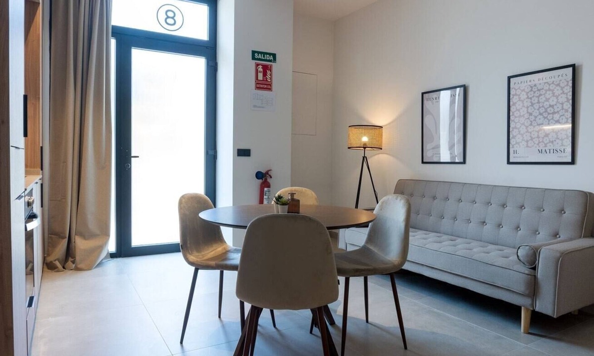 Montolivet Apartment | VLC HOST - Zapadores H