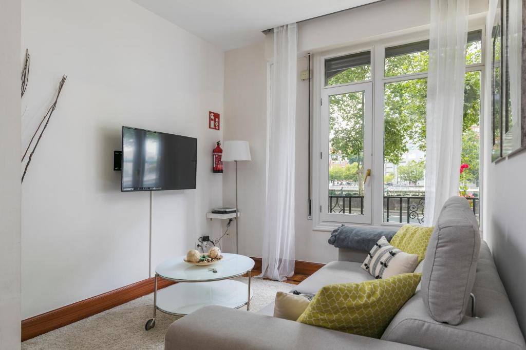 Castanos Apartment | Volantin by Forever Rentals