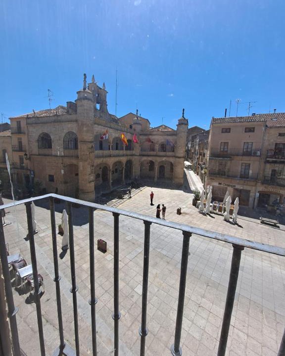 Ciudad Rodrigo Apartment | VuT. El Balcón de la Plaza - B.