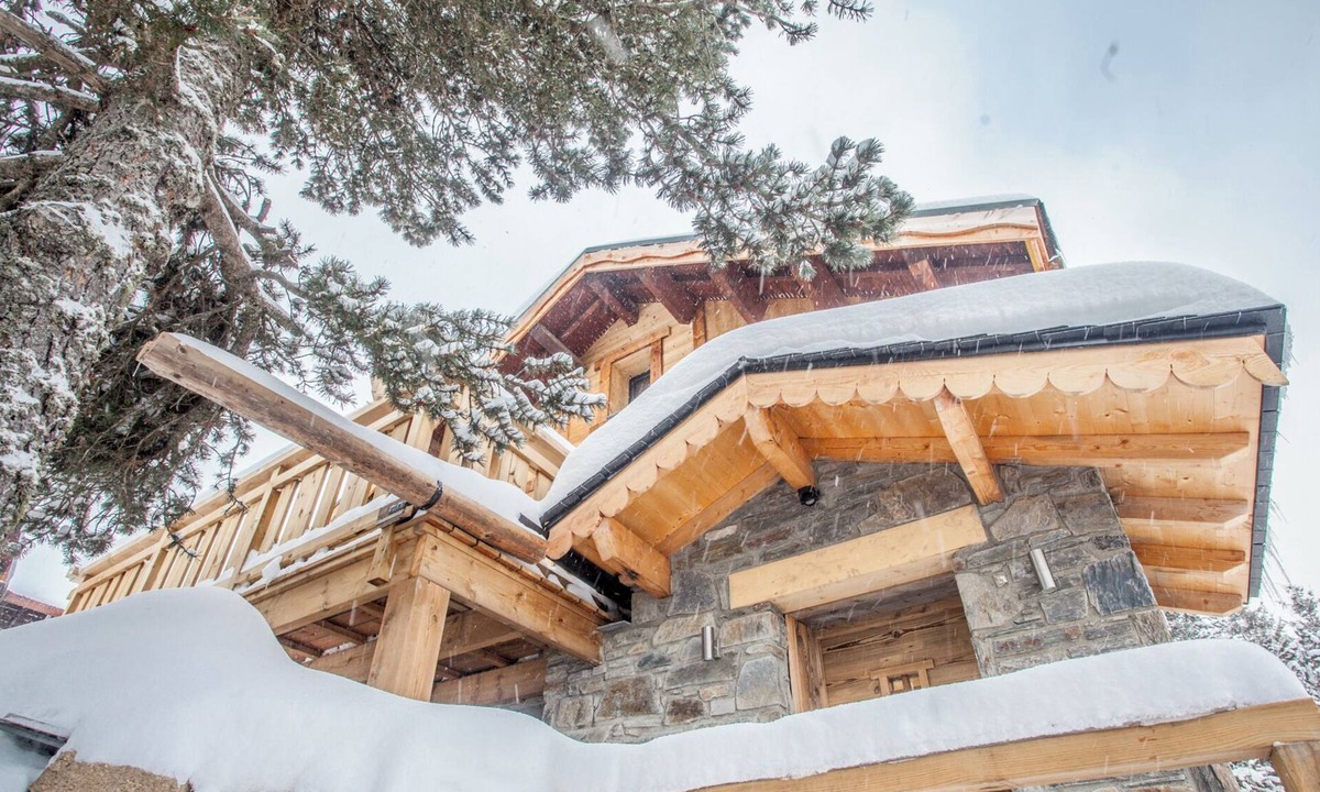 Pyrenees 2000 Ski Chalet | Wonderful chalet panoramic view near the slopes
