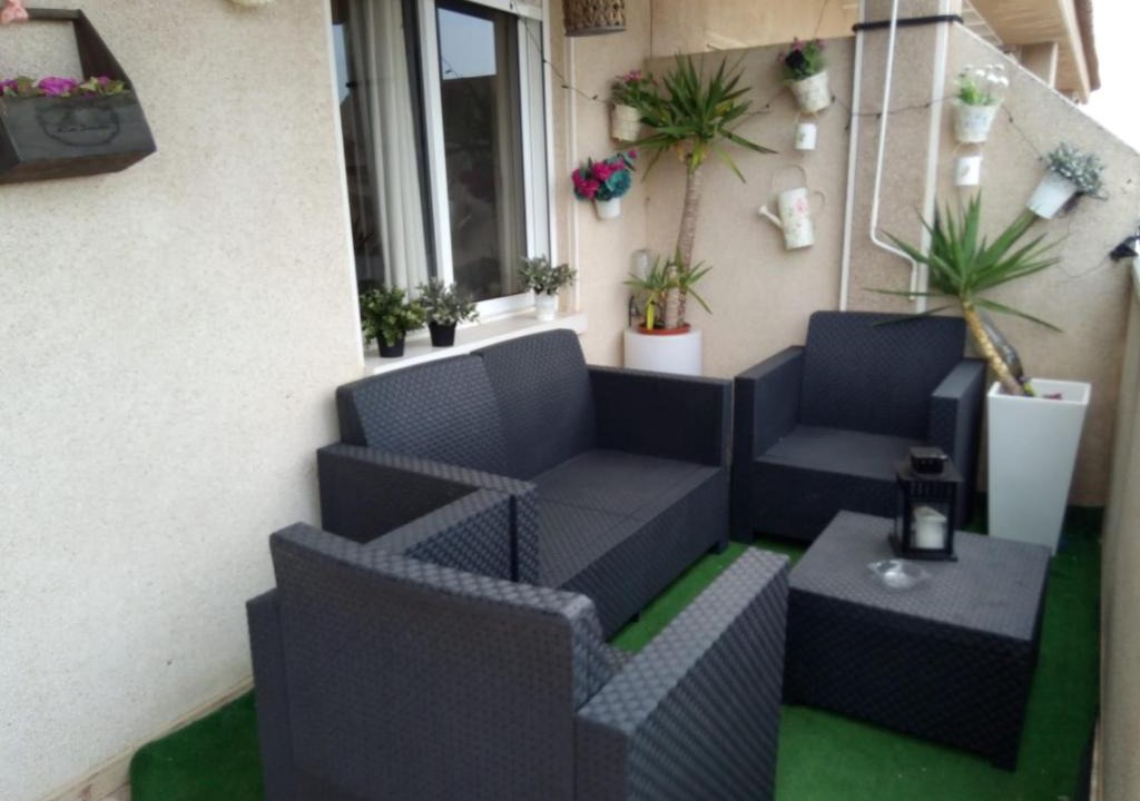 Torrevieja Apartment | Wonderful top floor apartment ideally located between sea and the city center