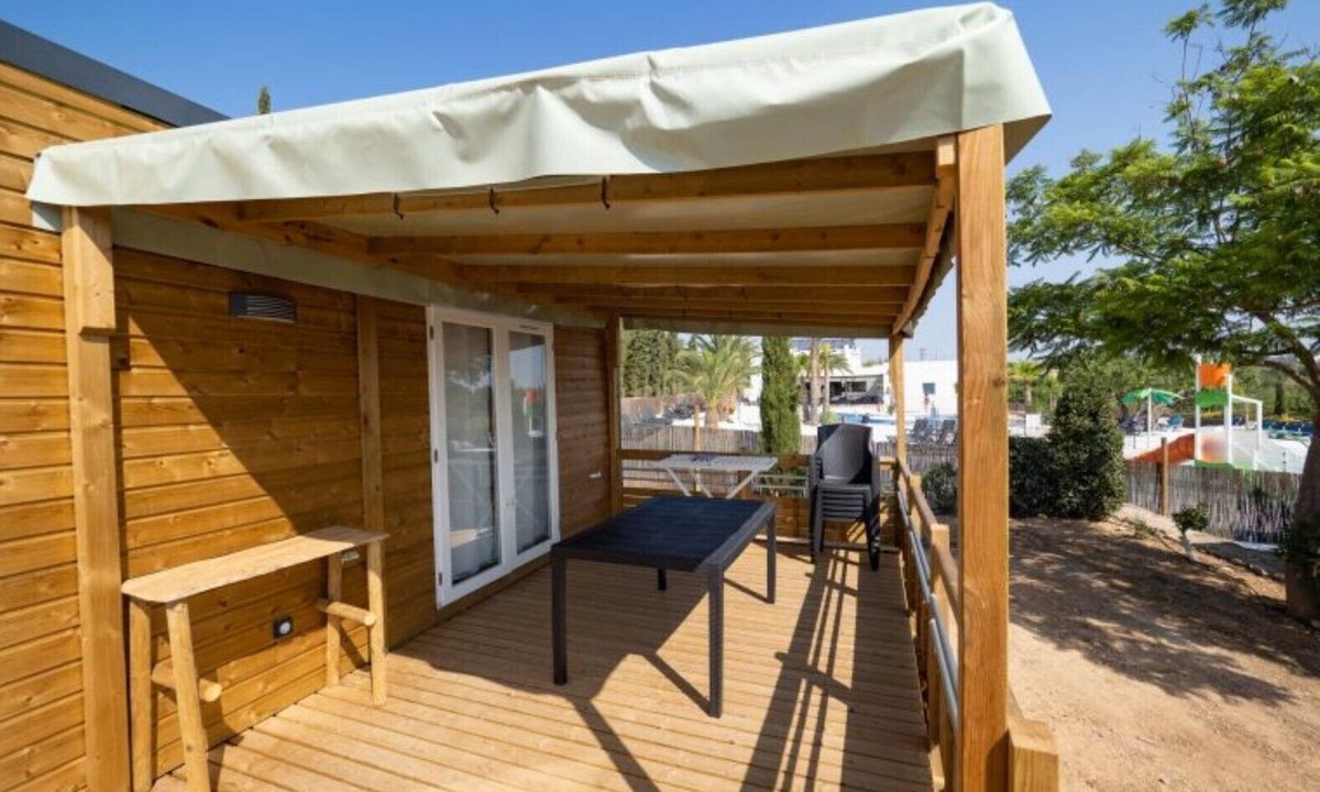 Calig House | - Wood Mobile Home 2