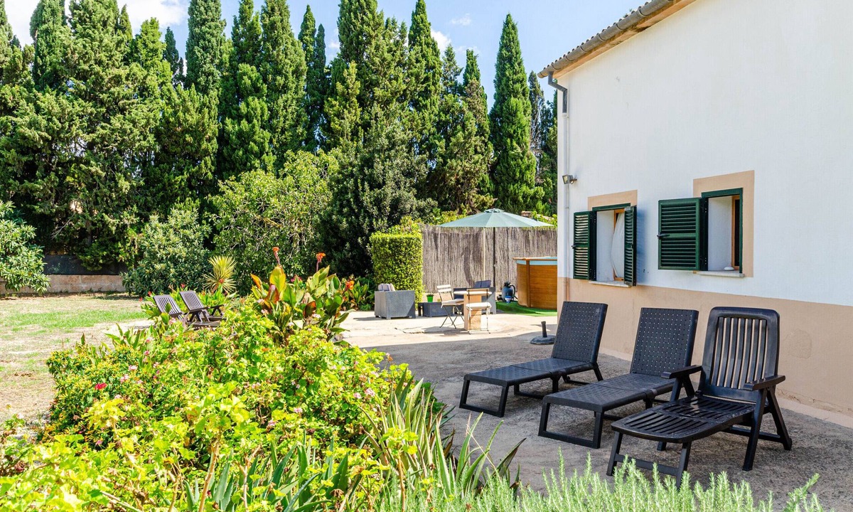 Binissalem Villa | YourHouse La Suerte