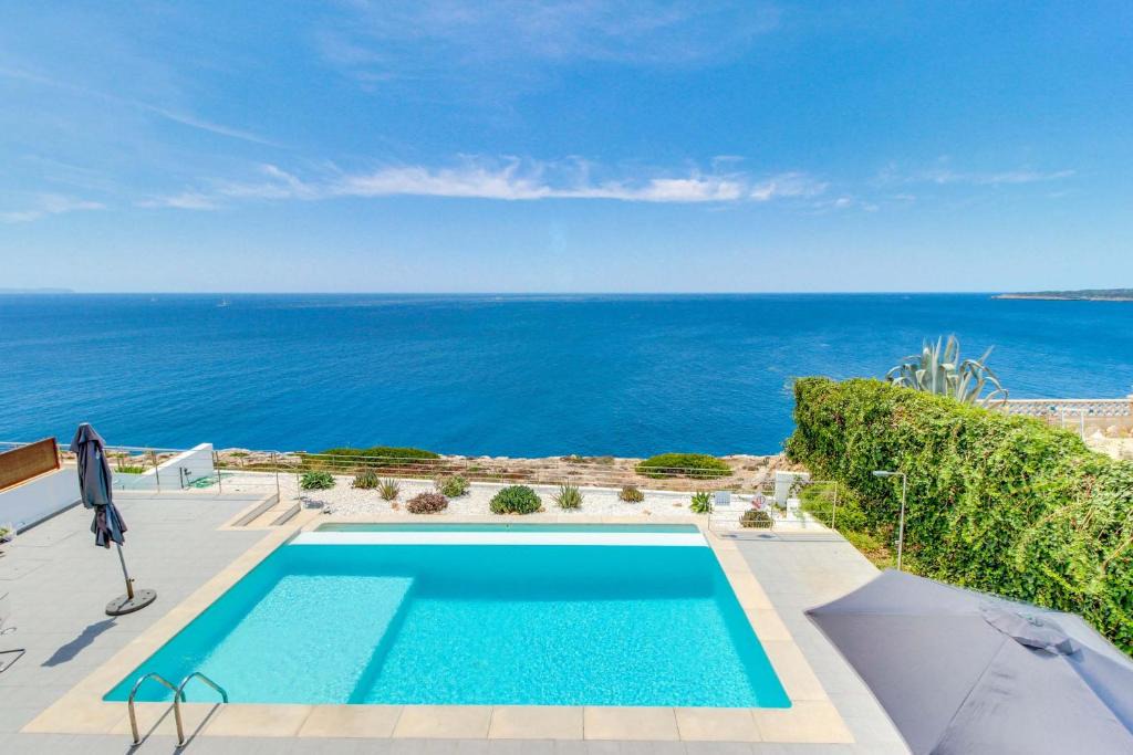 Cala Pi Villa | YupiHome Villa Azul