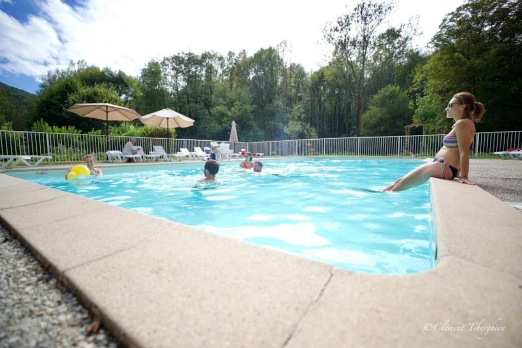 Montels Other | ZEcamping 4 pet friendly club enfant piscine bar et restanrant