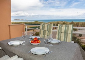 150 m² Apartment ∙ 3 bedrooms ∙ 6 guests