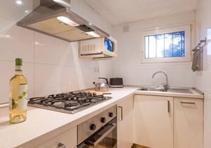 1ANC 02 - Simple apartment very close to the beach of Llafranc