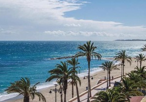 2 Bedroom Cozy Apartment In Aguadulce