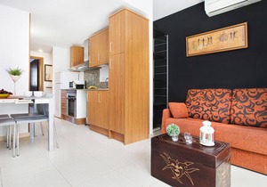 2KIS02- Cozy apartment for 4 people with swimming pool located near the beach