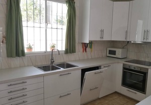 3-Bed Spacious Apartment with Shared Pool, Garden, A/C & Wi-Fi