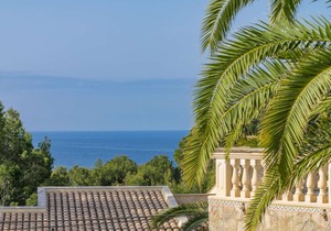 3009 - Luxurious new villa in quiet area in Costa de la Calma