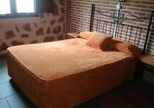 6 bedroom(s) Cottage near Navaluenga