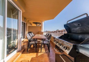 69-Penthouse Apartment with Views in Torreblanca, Fuengirola