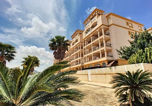 80 m² Apartment ∙ 3 bedrooms ∙ 6 guests