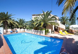 80 m² Apartment ∙ 2 bedrooms ∙ 4 guests