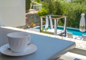 Apartamentos Ferrera Secret with Balcony & Wi-Fi