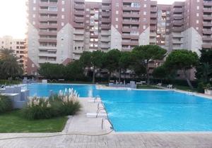 Apartment, 200 meters from the beach, with large pool