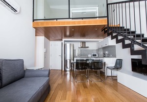 Apartment 4 + 1 in Carrer de Ginesta, Girona