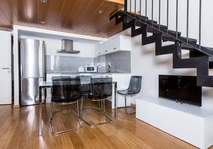Apartment 4 + 1 in Carrer de Ginesta, Girona