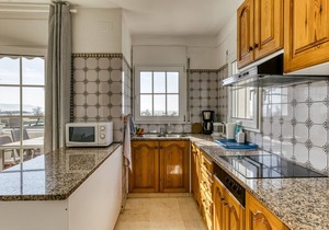 Apartment 'ART-Revilla Tacke B' with Sea View, Balcony, Shared Pool & Wi-Fi