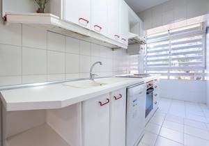 Apartment 'Eurosol Carihuela' with Shared Garden, Wi-Fi and Air Conditioning