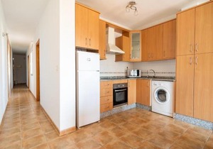 Apartment near the beach with sea views
