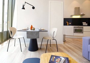 Beautiful Apartment Aguila 2 in Old Town Palma, Wifi, AC, Bright, Fully Equipped