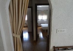 Beautiful little house in urbanization on the 1st line of the beach.