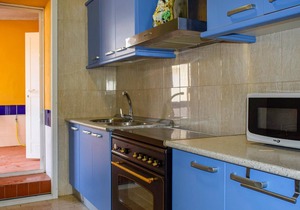 Beautiful vacation home directly on the sea, only 10 m from the beach La Concha.