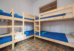 Bed in Girona
