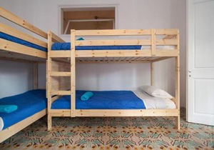 Bed in Girona