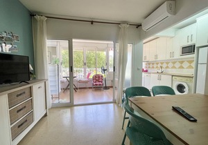 BLUE APARTMENT R022