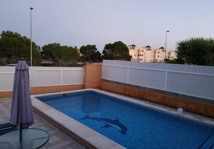 CABO ROIG/LA ZENIA. Villa with private pool +free air-conditioning and WIFI