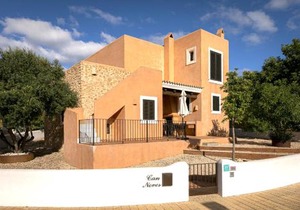 CAN NOVES - Villa de 4 suites 35 y 52