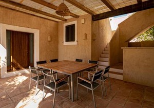 CAN NOVES - Villa de 5 suites 15-58