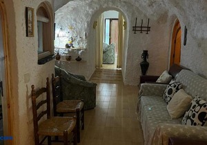 Casa Cueva La Fuente