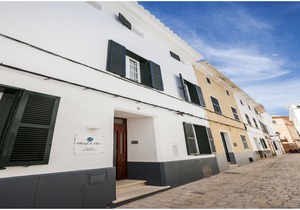 Cheap & Chic Hotel