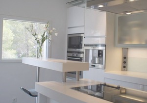 City villa with gym and sensational harbor/sea and mountain views