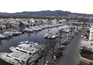 CLUB NAUTIC 3