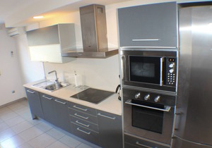 Drugstore A A - Two Bedroom Apartment, Sleeps 6