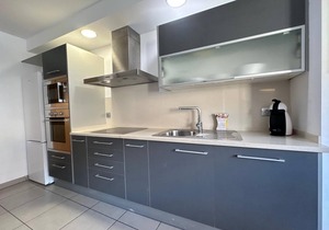 Drugstore A A - Two Bedroom Apartment, Sleeps 6