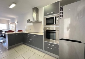 Drugstore A B - Three Bedroom Apartment, Sleeps 8