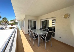 Drugstore B C - Three Bedroom Apartment, Sleeps 8