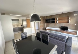 Drugstore B E - Two Bedroom Apartment, Sleeps 6