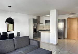 Drugstore B E - Two Bedroom Apartment, Sleeps 6