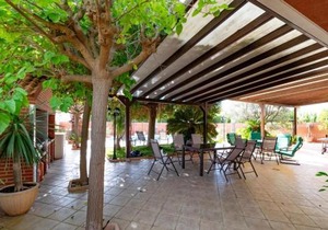 Elegant Villa in Playa Honda with Private Pool