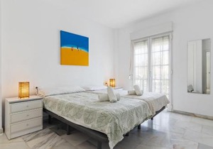 Erisa 25 by IVI Real Estate
