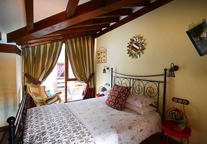 Family apartment - La Casa de las Chimeneas