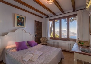 Finca for 4-6 people, in the nature reserve in the mountains, Valldemossa
