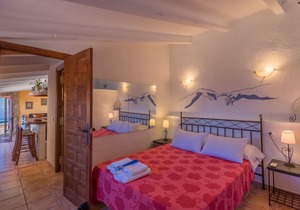 Finca for 4 people, in the nature reserve in the mountains, Vista Mar